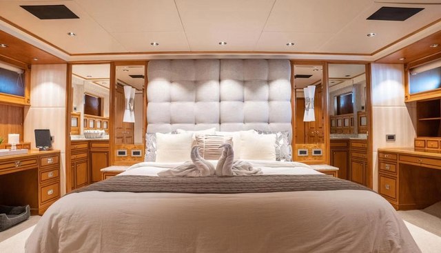 Dozer yacht for sale 38
