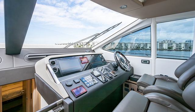 LIQUID ASSET yacht for sale 24