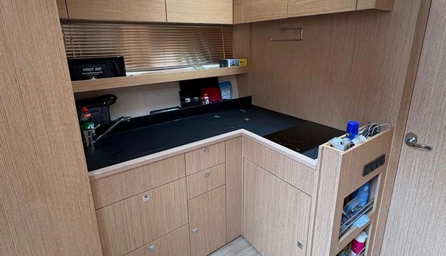 SR41 CANARY ISLANDS yacht for sale 34