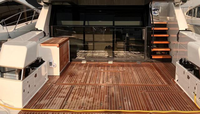 MIDNIGHT BLUE I yacht for sale 2