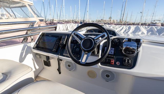 noname yacht for sale 17