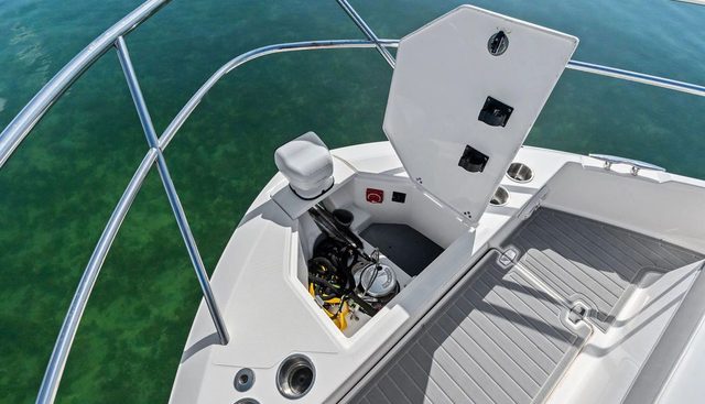 Blue Eyes yacht for sale 30