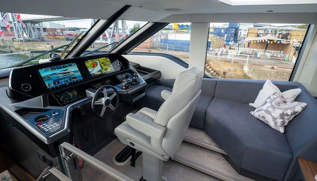 8022580 yacht for sale 23