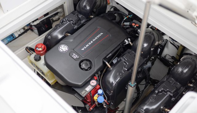 AY2295 yacht for sale 207