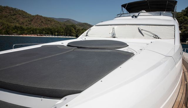 SPACE ODDITY yacht for sale 10