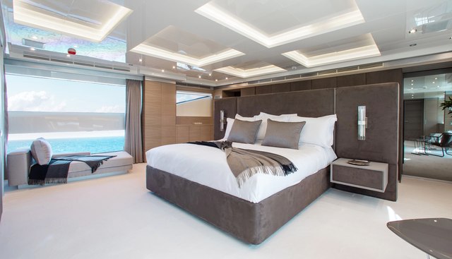 Emina yacht for sale 8