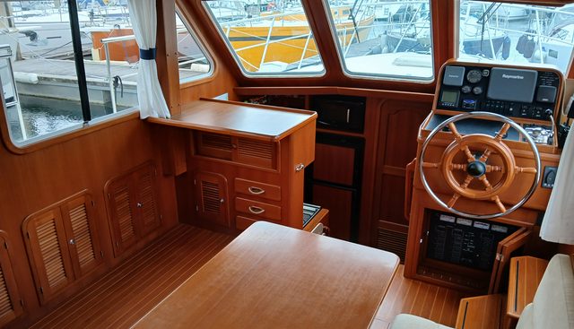 noname yacht for sale 9