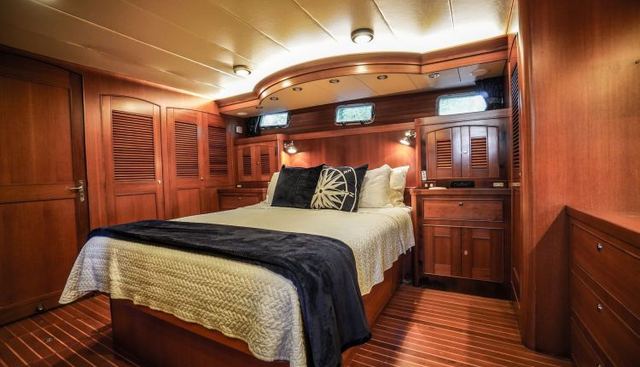 THE GARLIC yacht for sale 5