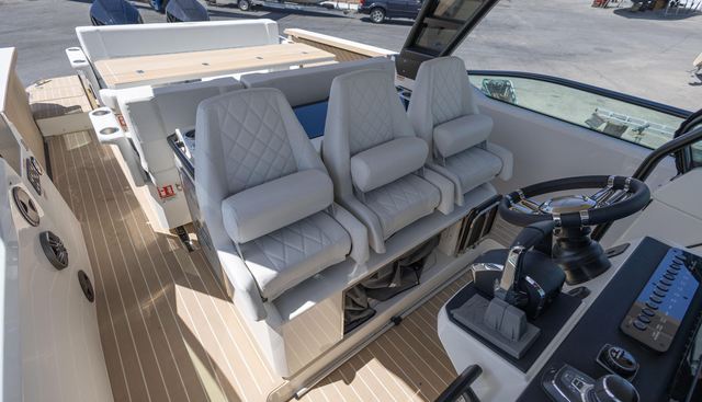 SN320GTO-796 yacht for sale 19