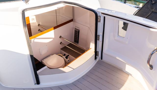 MR B yacht for sale 15