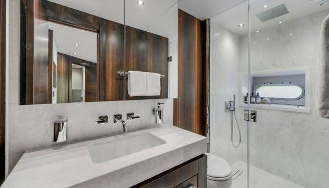 95 YACHT yacht for sale 52