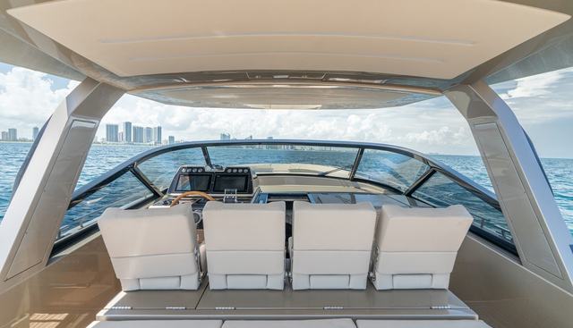 SPIN yacht for sale 19