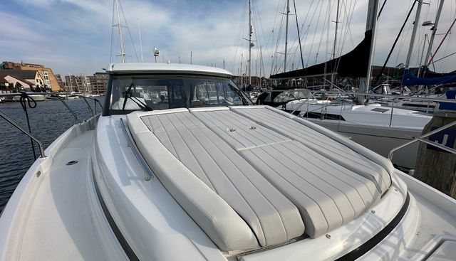 Sea A Moor yacht for sale 79