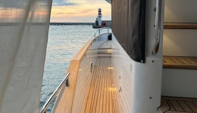 Sirena 58  yacht for sale 37