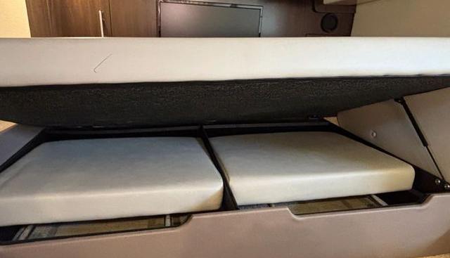 noname yacht for sale 33