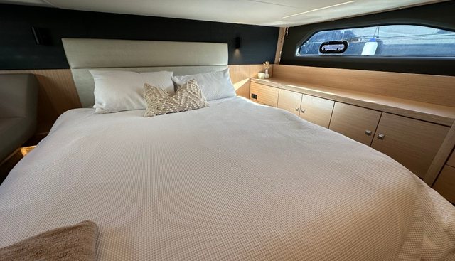 Hattie Grace yacht for sale 38