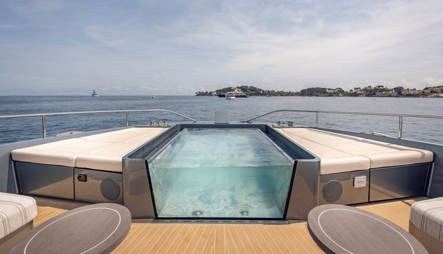 ST-BARTH II yacht for sale 24