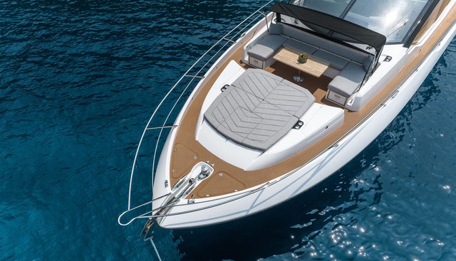 FLASH yacht for sale 8