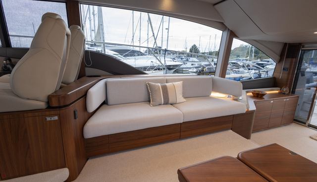 Tricky III yacht for sale 34