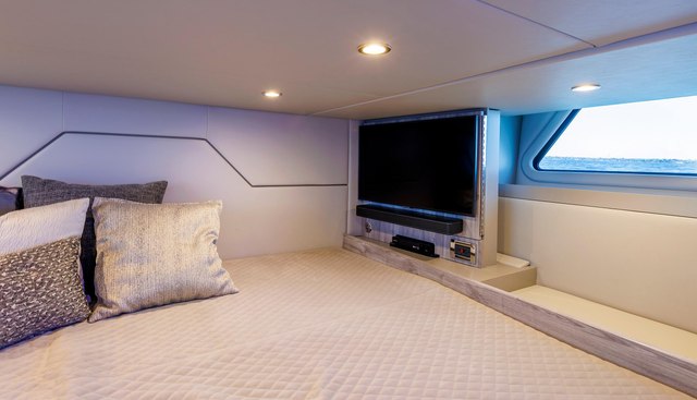 Cosmetic Sturgeon yacht for sale 40