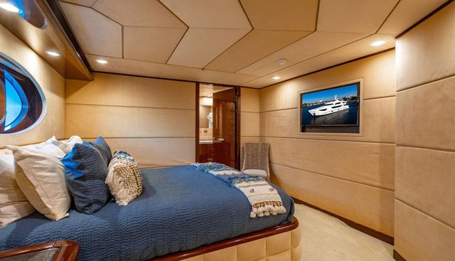 TRUE NORTH yacht for sale 57