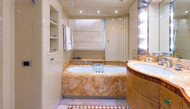 AZUL V yacht for sale 14