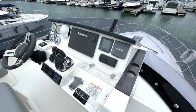 noname yacht for sale 9