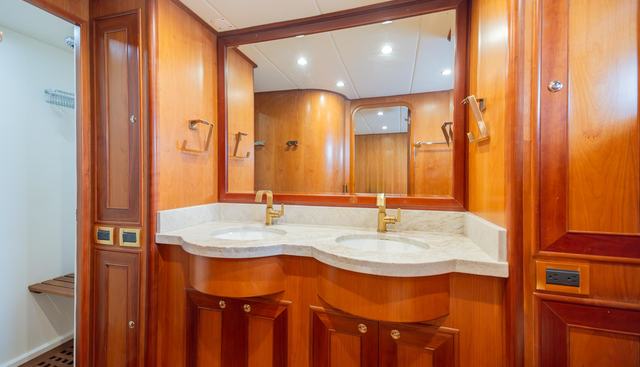 COLETTE yacht for sale 12