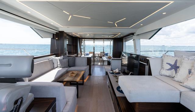 4-Play VII yacht for sale 45