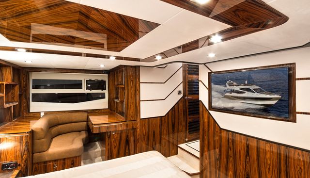 Galeon 550 yacht for sale 24