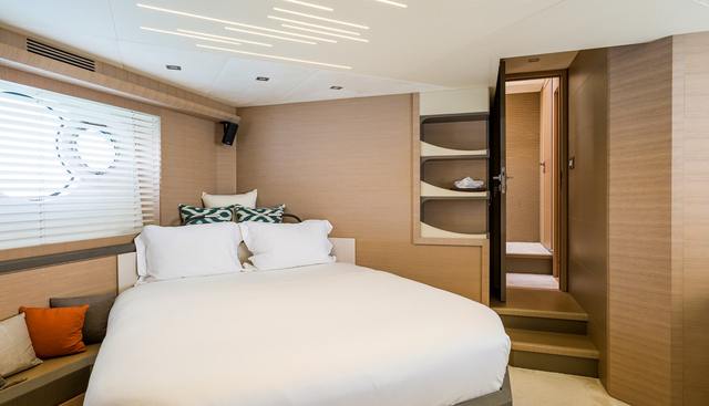 CRAZY DIAMOND yacht for sale 18