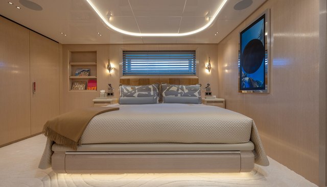 ANCORA yacht for sale 29