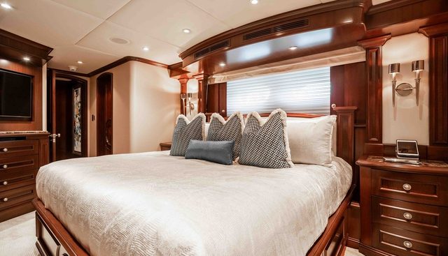 MIRABELLA yacht for sale 27