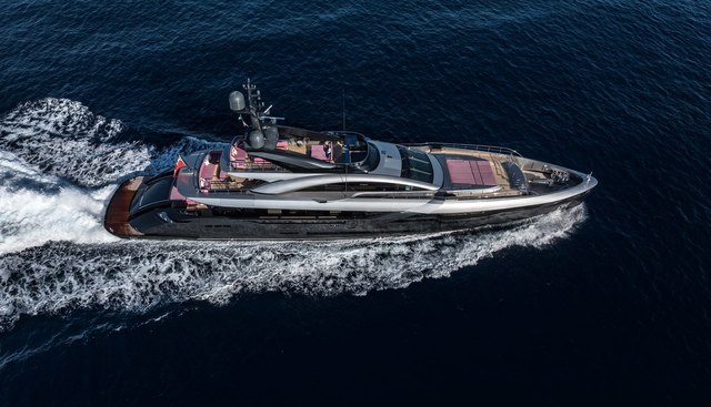 Flying Dagger III yacht for sale 3
