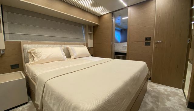 M/Y SUNRISE yacht for sale 32