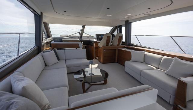 Aura yacht for sale 33