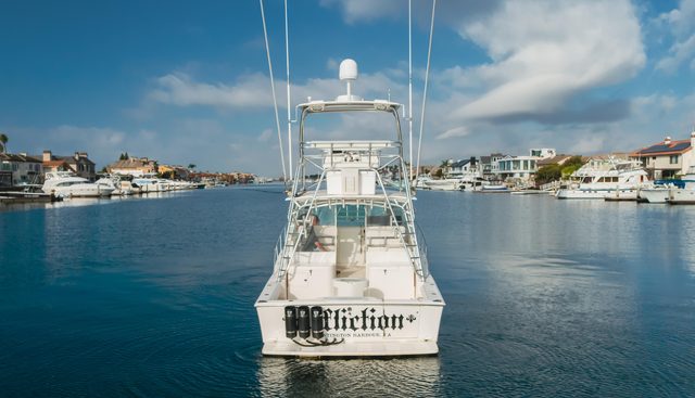 Affliction yacht for sale 13