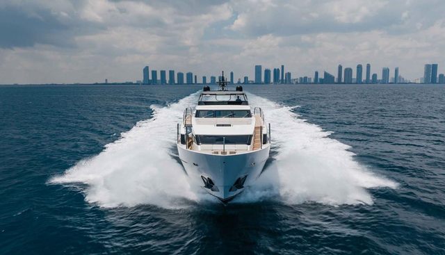 CHAMELEON yacht for sale 2