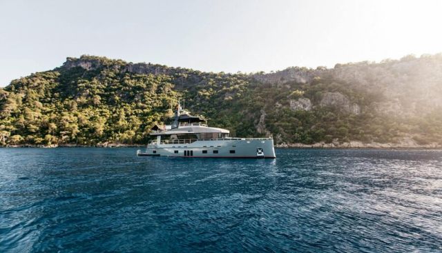 LEVANNA yacht for sale 19