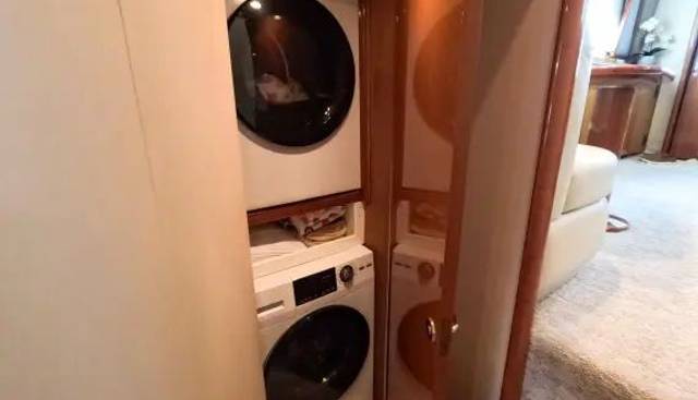 FARMER'S DAUGHTER yacht for sale 27