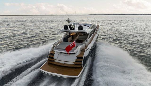 PREDATOR 75 yacht for sale 32