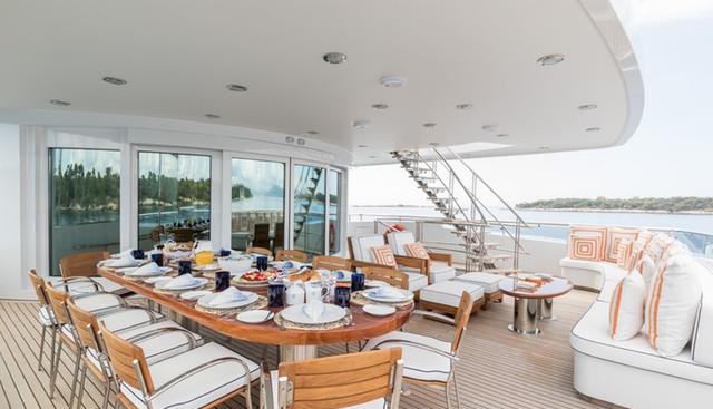 LA TANIA yacht for sale 17