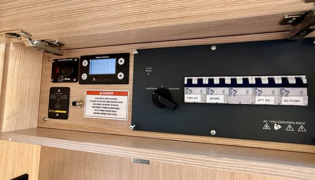 noname yacht for sale 39