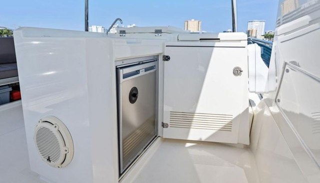 noname yacht for sale 27