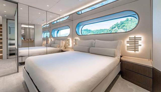 ARIA yacht for sale 22