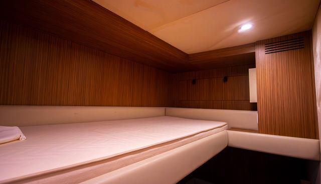 OCEAN FIVE V yacht for sale 22