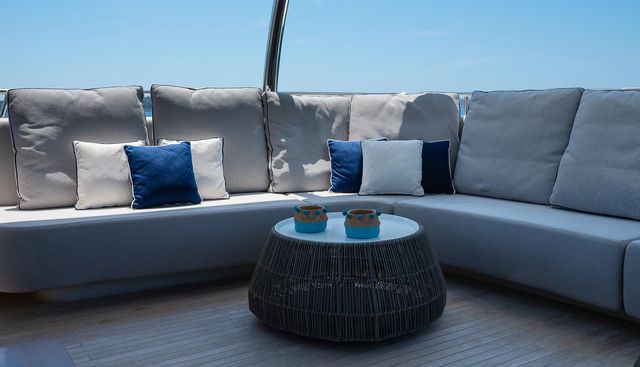 noname yacht for sale 85