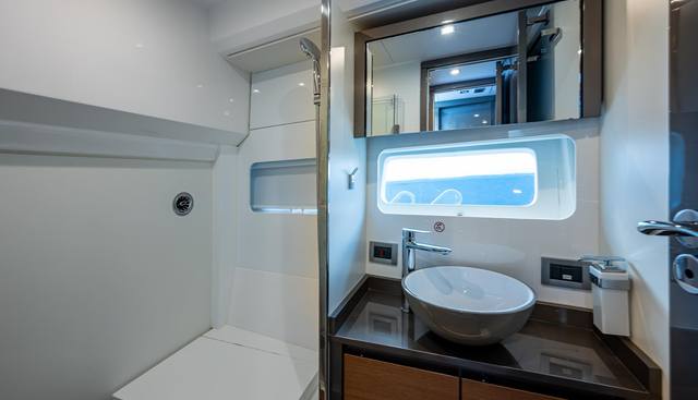 SUNTASTIC yacht for sale 39