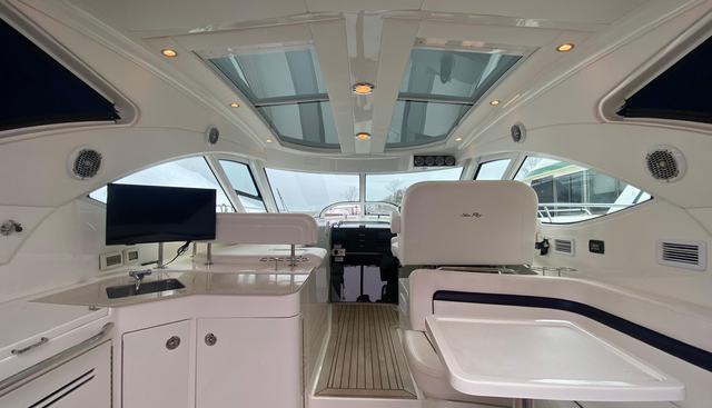 Equinox yacht for sale 7