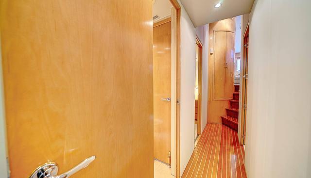 noname yacht for sale 24